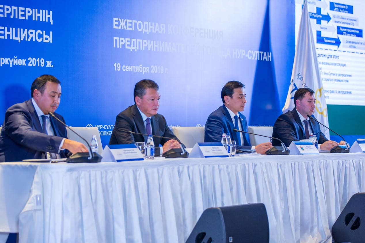 A. Kólginov: Elorda turǵyndarynyń 60% shaǵyn jáne orta bıznes aıasynda jumyspen qamtylǵan