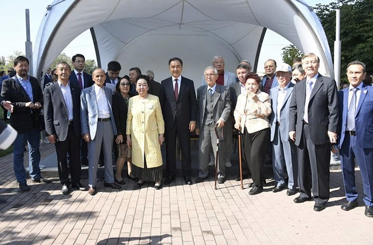 Ábish Kekilbaıulynyń 80 jyldyq mereıtoıy atalyp ótti