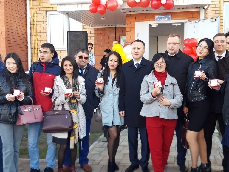 Lısakovtyqtar alǵash ret jańa úıge kirdi