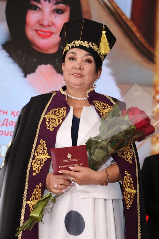 Batys Qazaqstan memlekettik ýnı­ver­sıtetiniń stýdentteri Ásel Mámbe­tovamen kezdesti