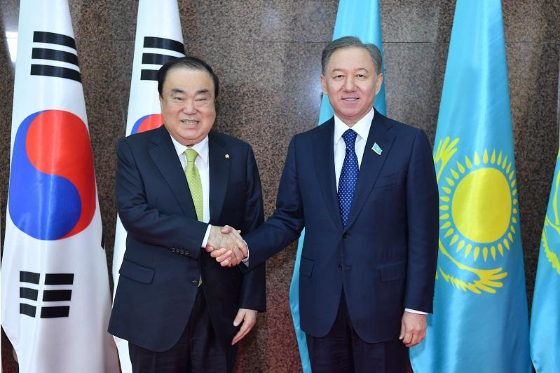 Mýn Hı San: Qazaqstan - Koreıanyń mańyzdy áriptesi