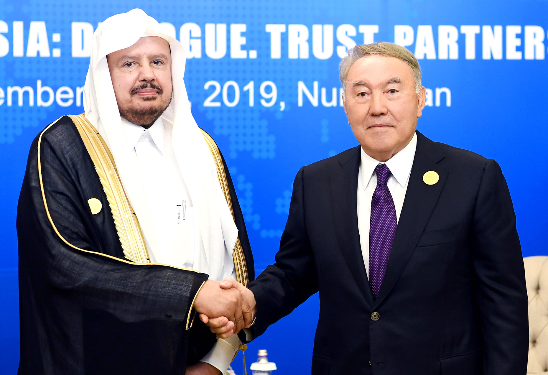 Elbasy Saýd Arabııasy Koroldiginiń ash-Shýra Medjlısiniń Spıkerimen kezdesti