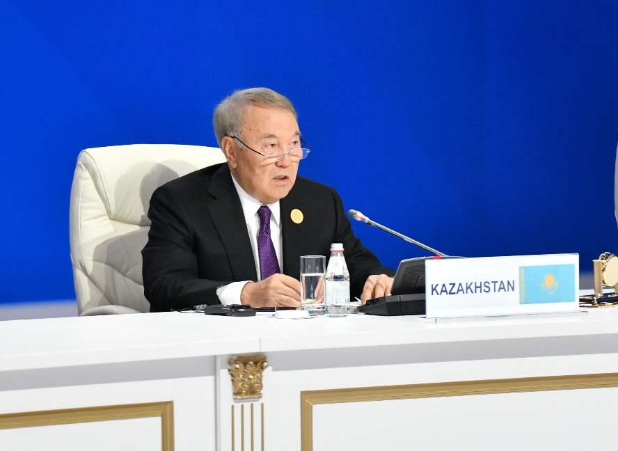 Halyqaralyq uıymdasqan qylmystyq toptardyń biryńǵaı tizimin jasaý kerek – Elbasy