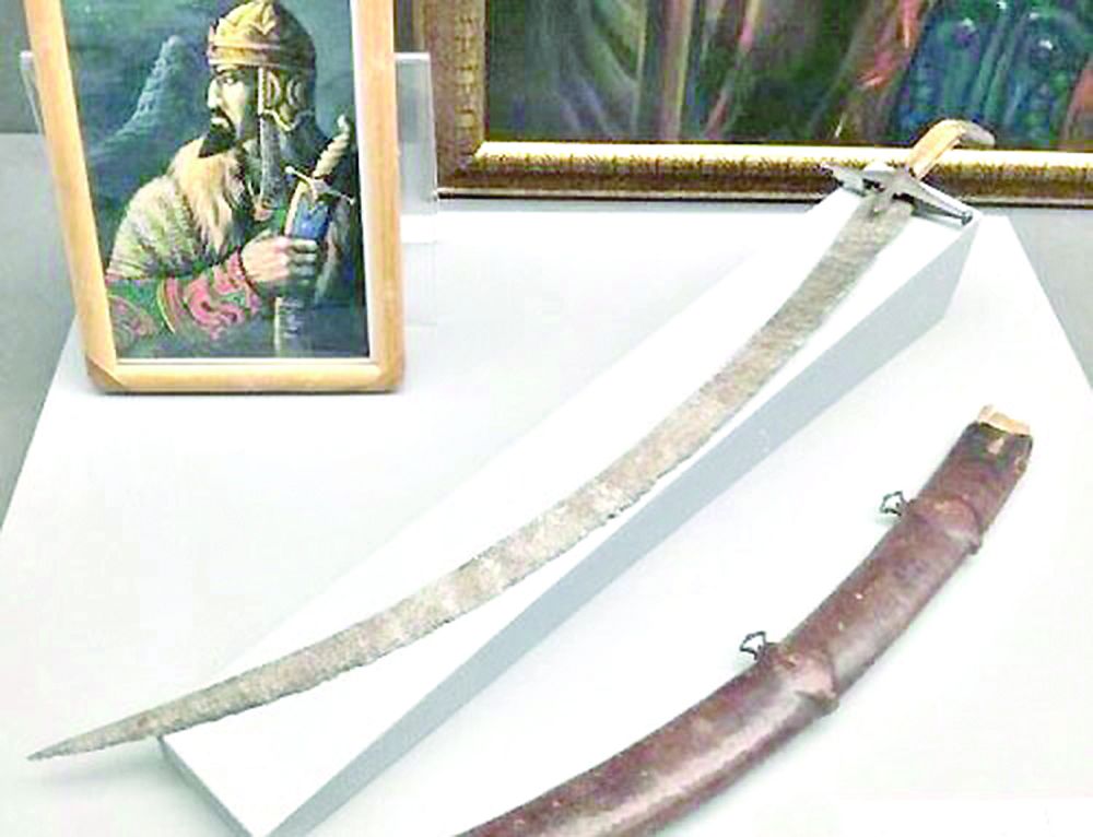 Qazaq handary ustanǵan buıymdar qaıda?