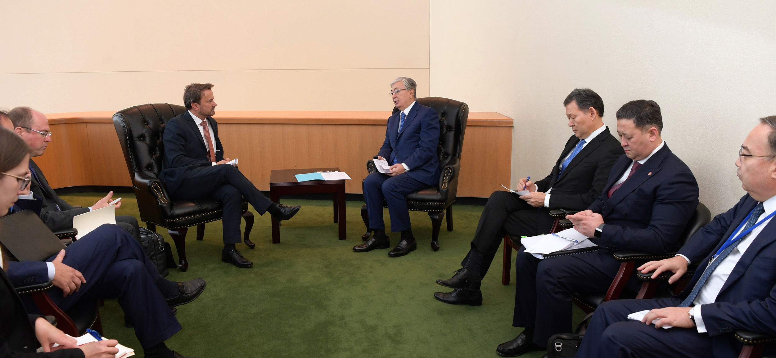 El jetistikteri erekshe ataldy