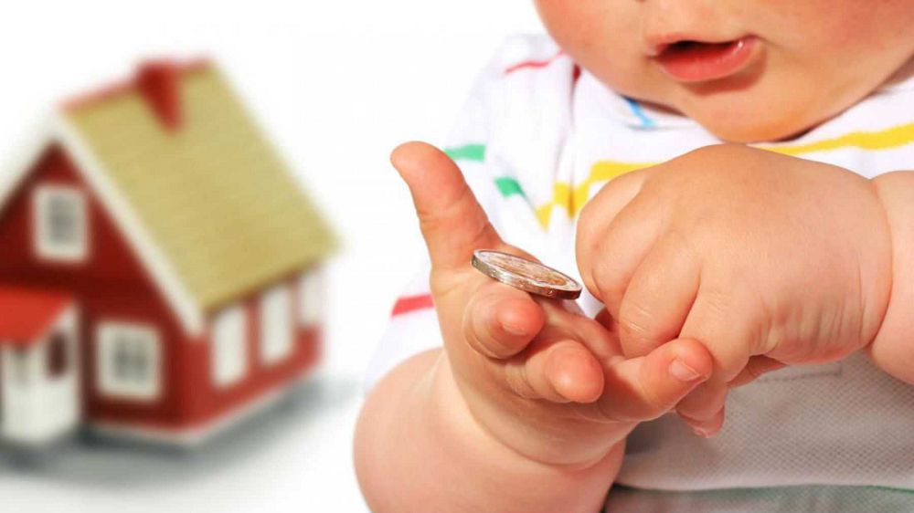 Ataýly áleýmettik kómek: el pikiri nege ár alýan?