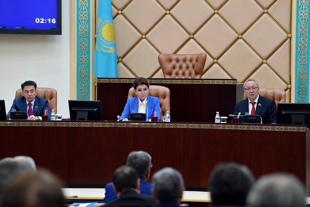 Shetin máseleniń sheshimi – aýyl sharýashylyǵyn damytý