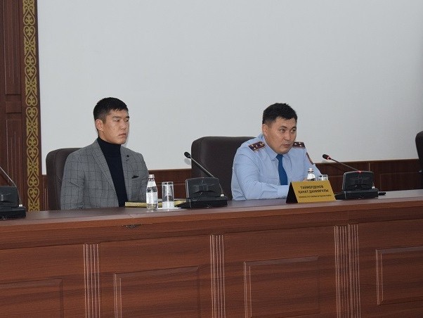 Mańǵystaýlyq polıseıler Álem chempıony B.Nurdáýletovpen kezdesti