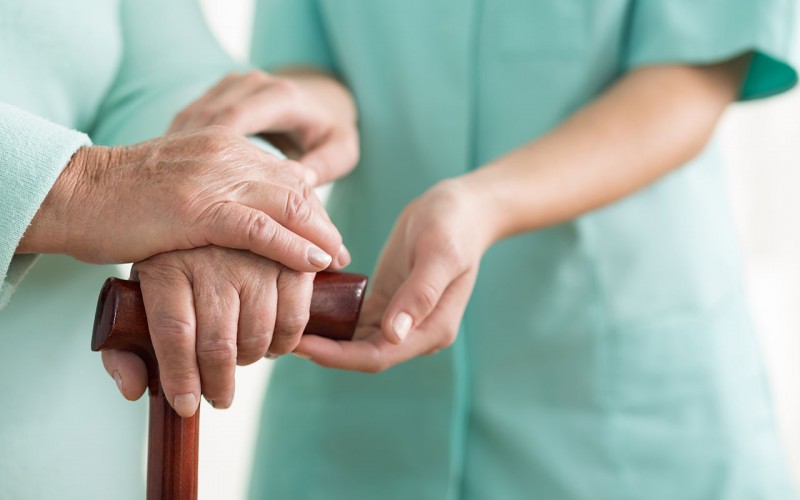 Qazaqstanda qarttardy áleýmettik qoldaýǵa 7 mıllıardtan astam teńge baǵyttalǵan