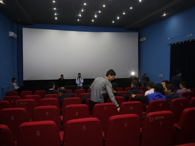 Aýdandaǵy alǵashqy kınoteatr