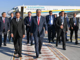 Qasym-Jomart Toqaev  Ashhabadqa keldi