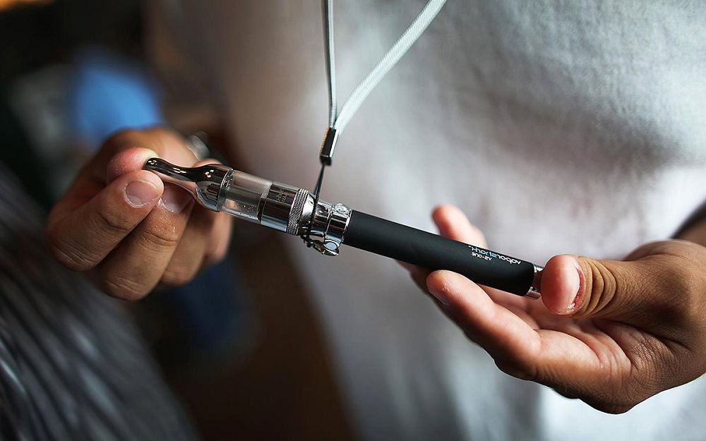 Veıpıngten bas tartýdy usynady