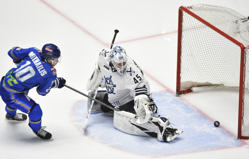 Shaıbaly hokkeı: «Barys» «Admıralǵa» ese jiberdi