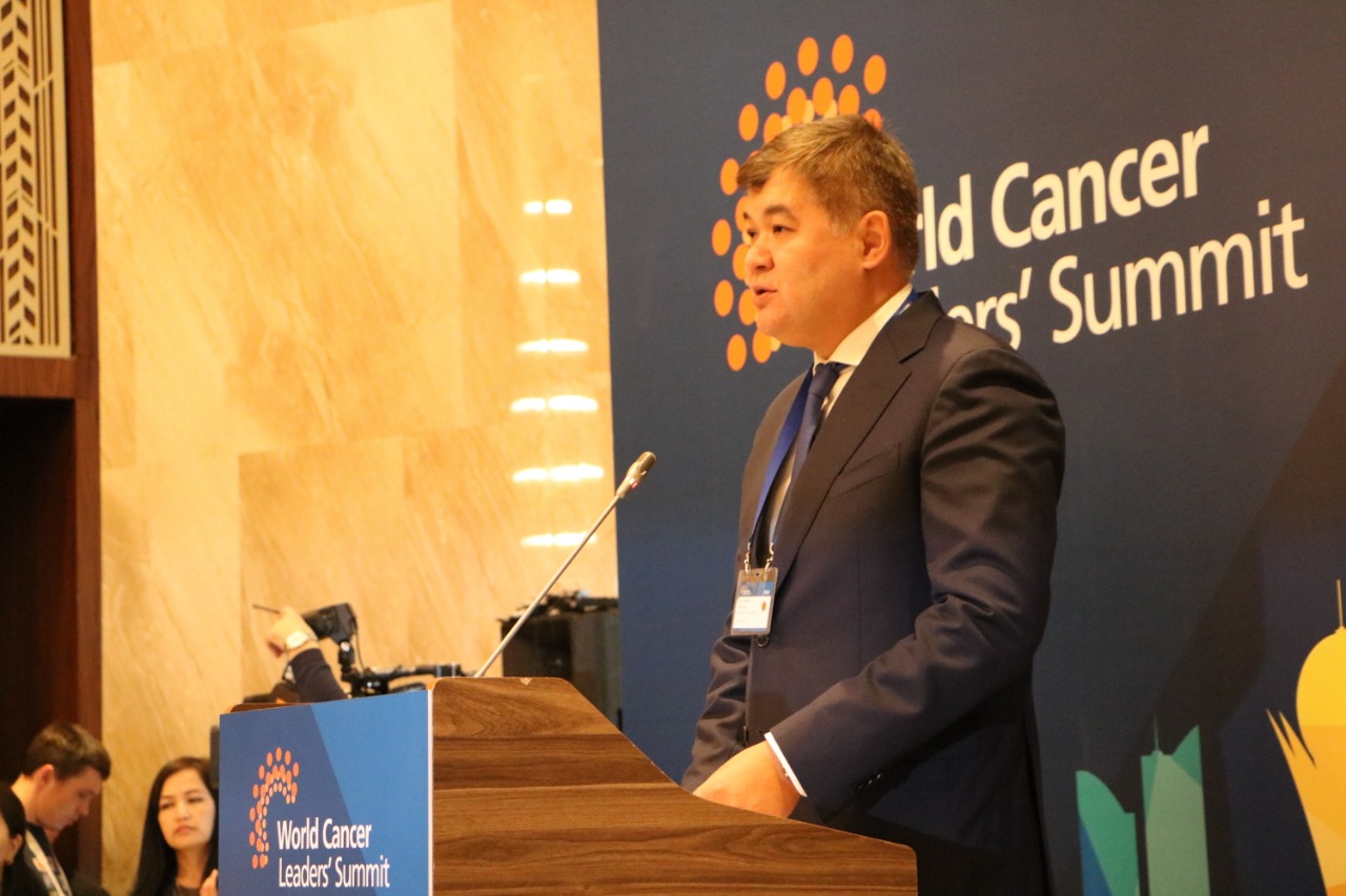 Qazaqstanda tuńǵysh ret álem onkologtarynyń úlken sammıti ótýde