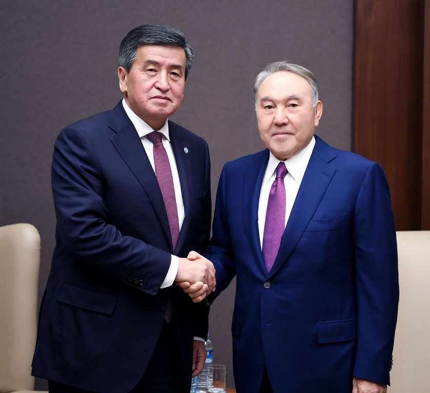 Elbasy Qyrǵyzstan basshysymen kezdesti