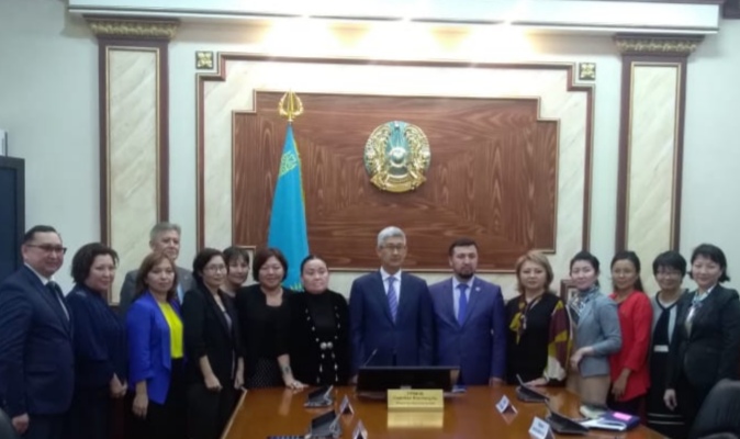 Mańǵystaýda memlekettik qyzmetshilermen jemqorlyqqa qarsy jıyn ótti