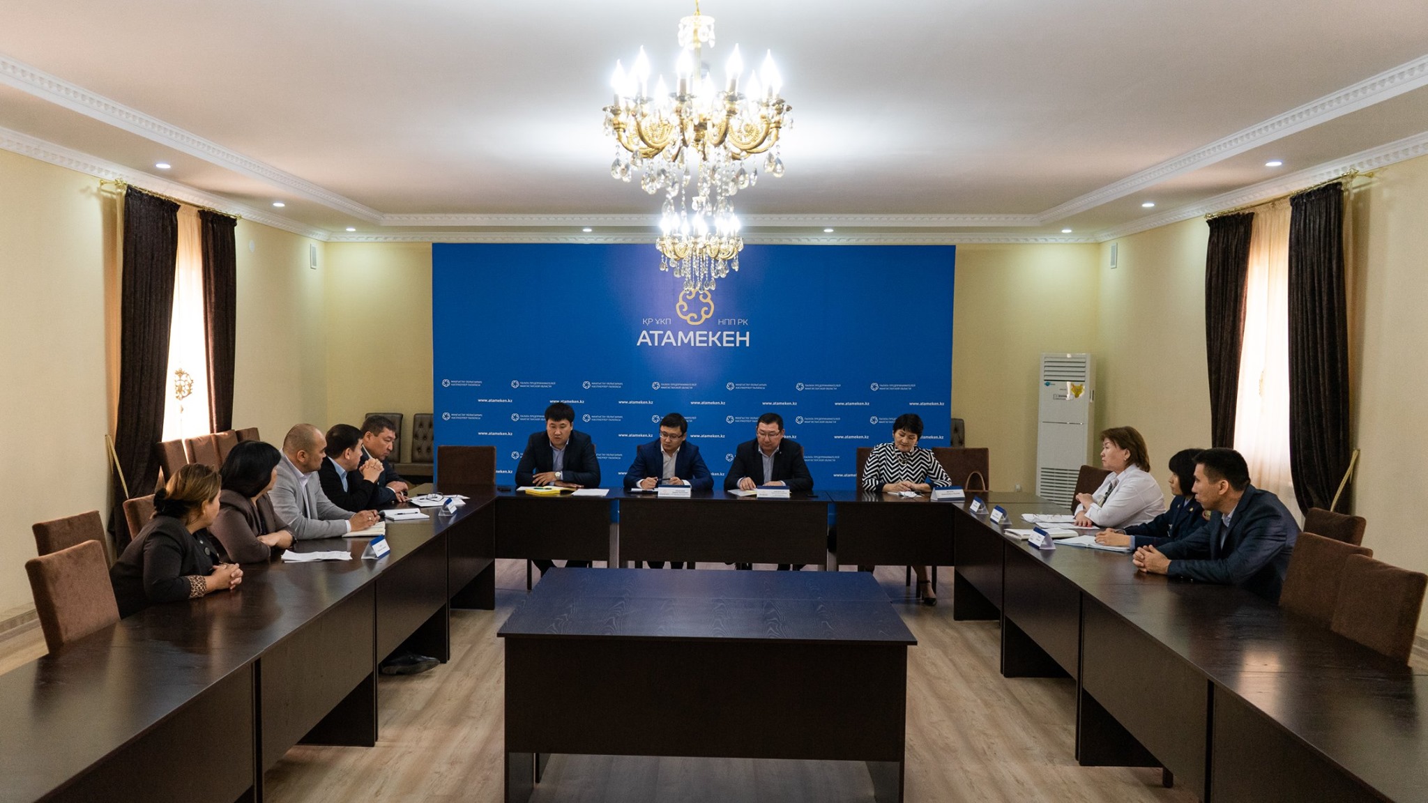 «Kásip túbi – násip» jobasyna qyzyǵýshylyq tanytýshylar artyp keledi