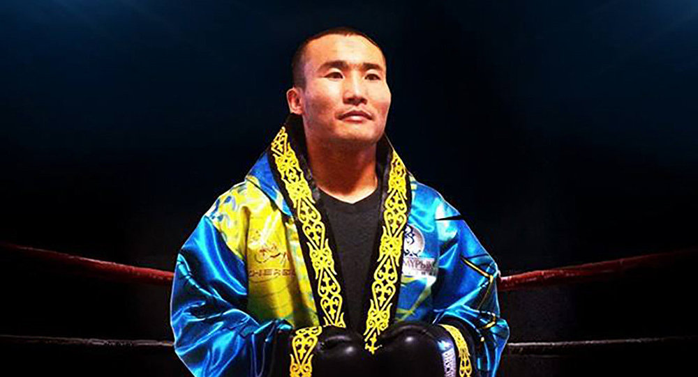 Bilikti bapker qazaq boksshylaryn baptaıdy