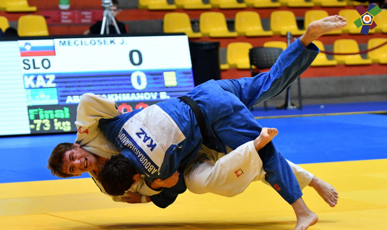 Dzıýdo: Jarystyń ekinshi kúni de júlde buıyrmady