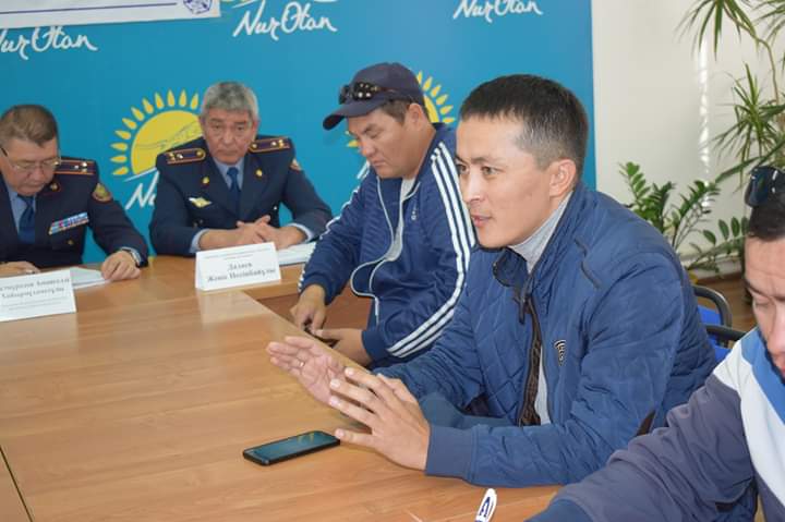 Aqtaýda «Jolda qabyldaý» aksııasy ótti