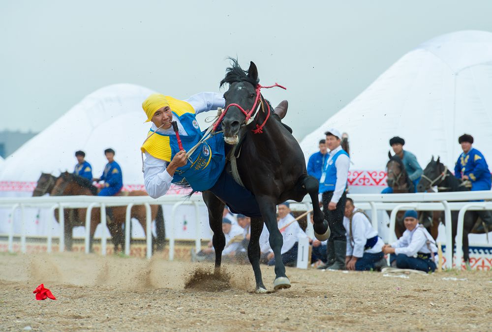 Qazaqtardyń atqa miný mádenıeti