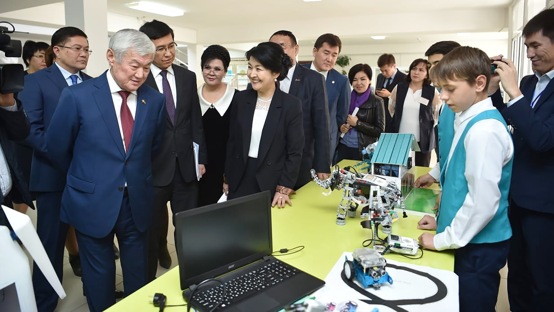 Berdibek Saparbaev Shymkent qalasyna bardy