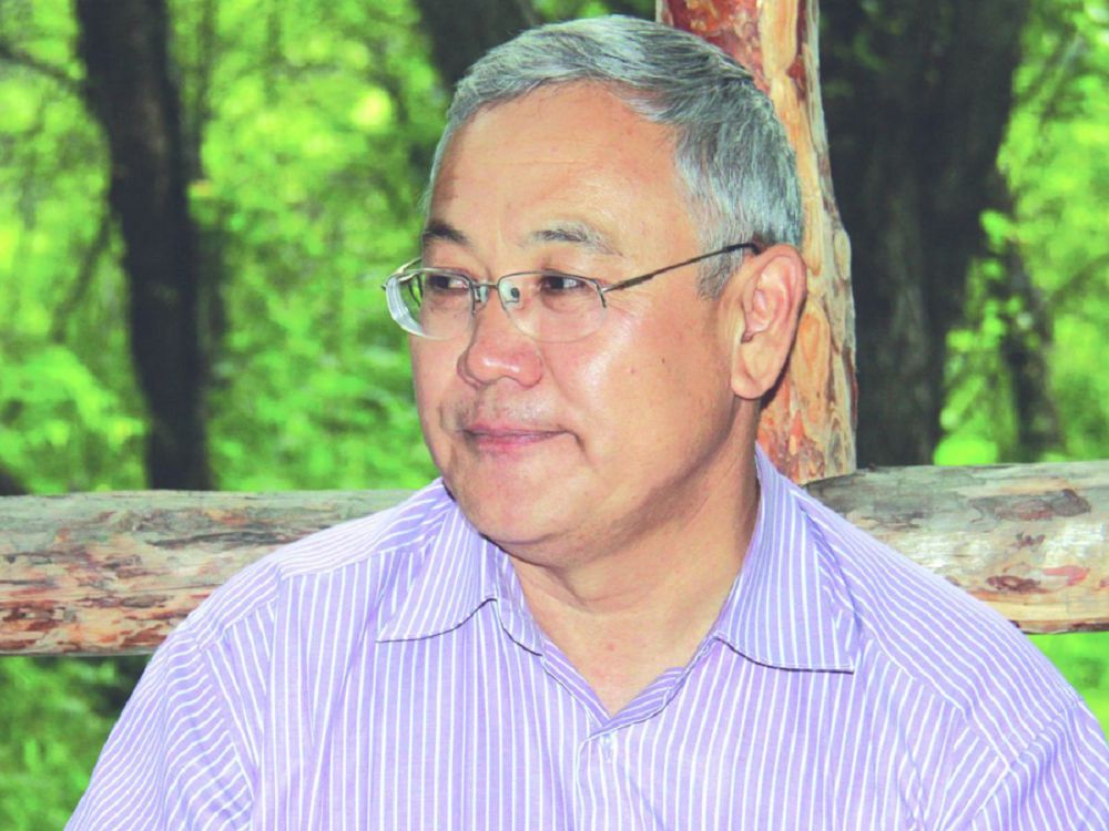 Júsipbek Qorǵasbek «Egemen Qazaqstan» gazetiniń Almatydaǵy redaksııasyn basqarady