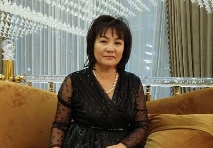 Janat Aımuhambet: Ǵylymǵa paıym, poezııaǵa júrek kerek