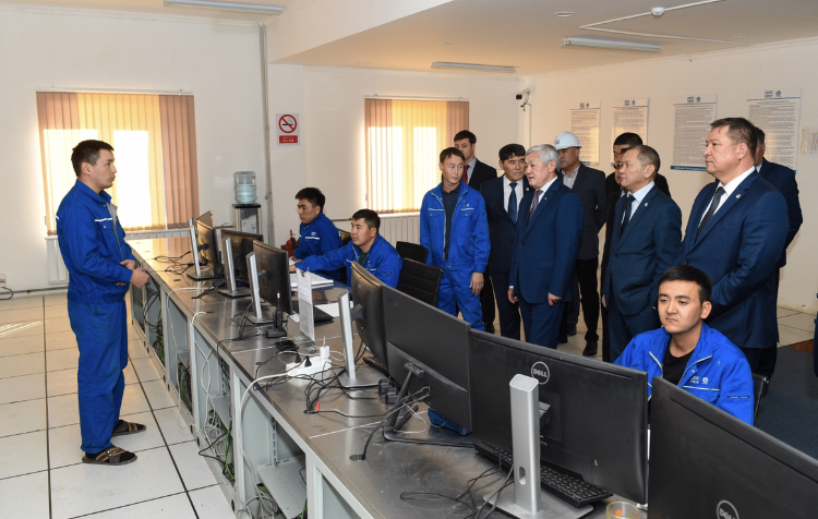 Berdibek Saparbaev Qyzylorda oblysynyń aýyl turǵyndarymen kezdesti