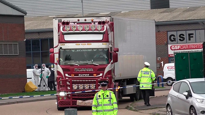 Júk mashınasynan  39 adamnyń denesi tabyldy