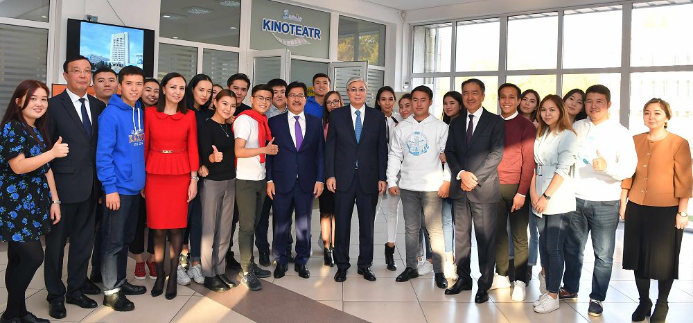 Memleket basshysy Ál-Farabı atyndaǵy Qazaq ulttyq ýnıversıtetine bardy