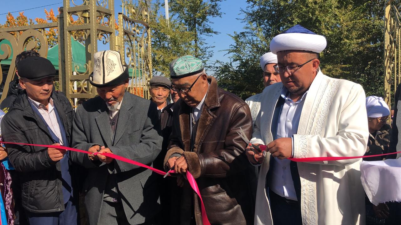 Aqtam aýylynda meshit ashyldy