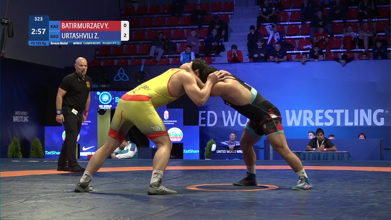 Kúres: Iýsýp Batyrmurzaev qola medaldi ıelendi