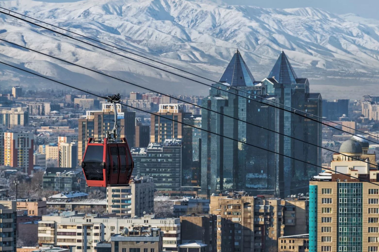 Almaty ekologııasyn jaqsartýdyń joly qandaı?