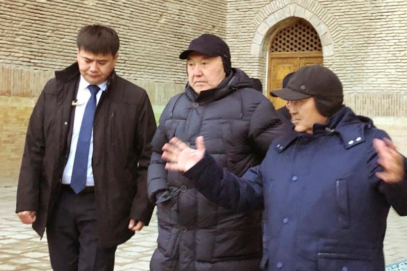 Elbasy Túrkistandaǵy qurylys jumystarymen tanysady