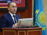 Dáýren Abaev jastardyń memlekettik qoldaý is-sharalaryn atady