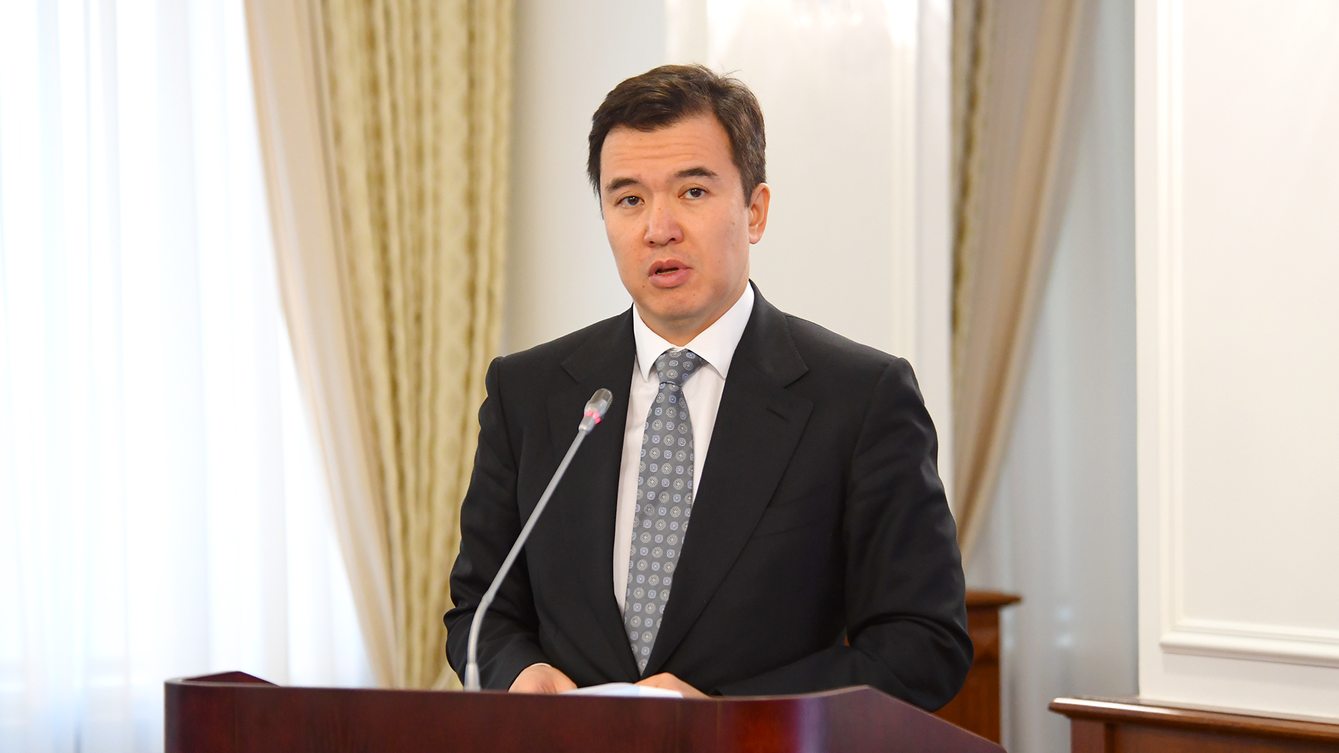 Halyqtyń naqty tabysynyń ósýi 6,4%-dy qurady — UEM