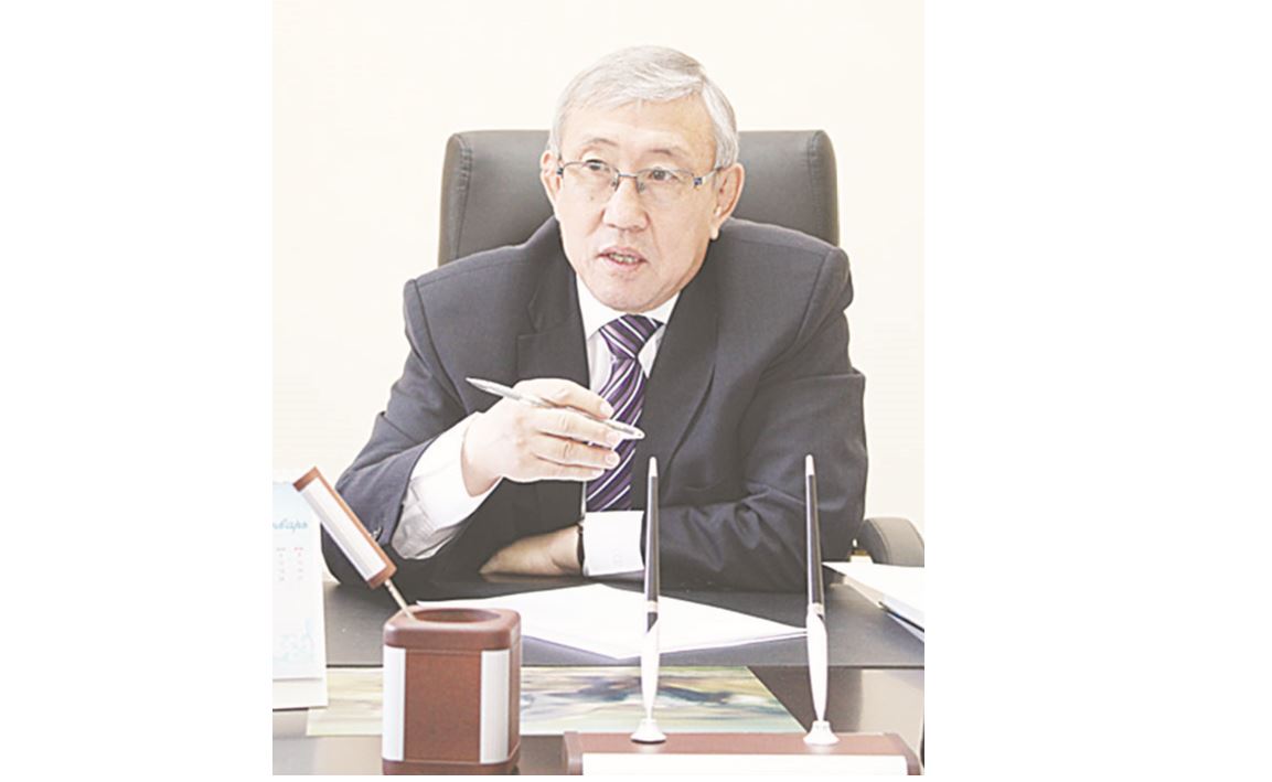 Ýálıhan Qalıjan: Qaı qyzmette de qalamyma súıendim...