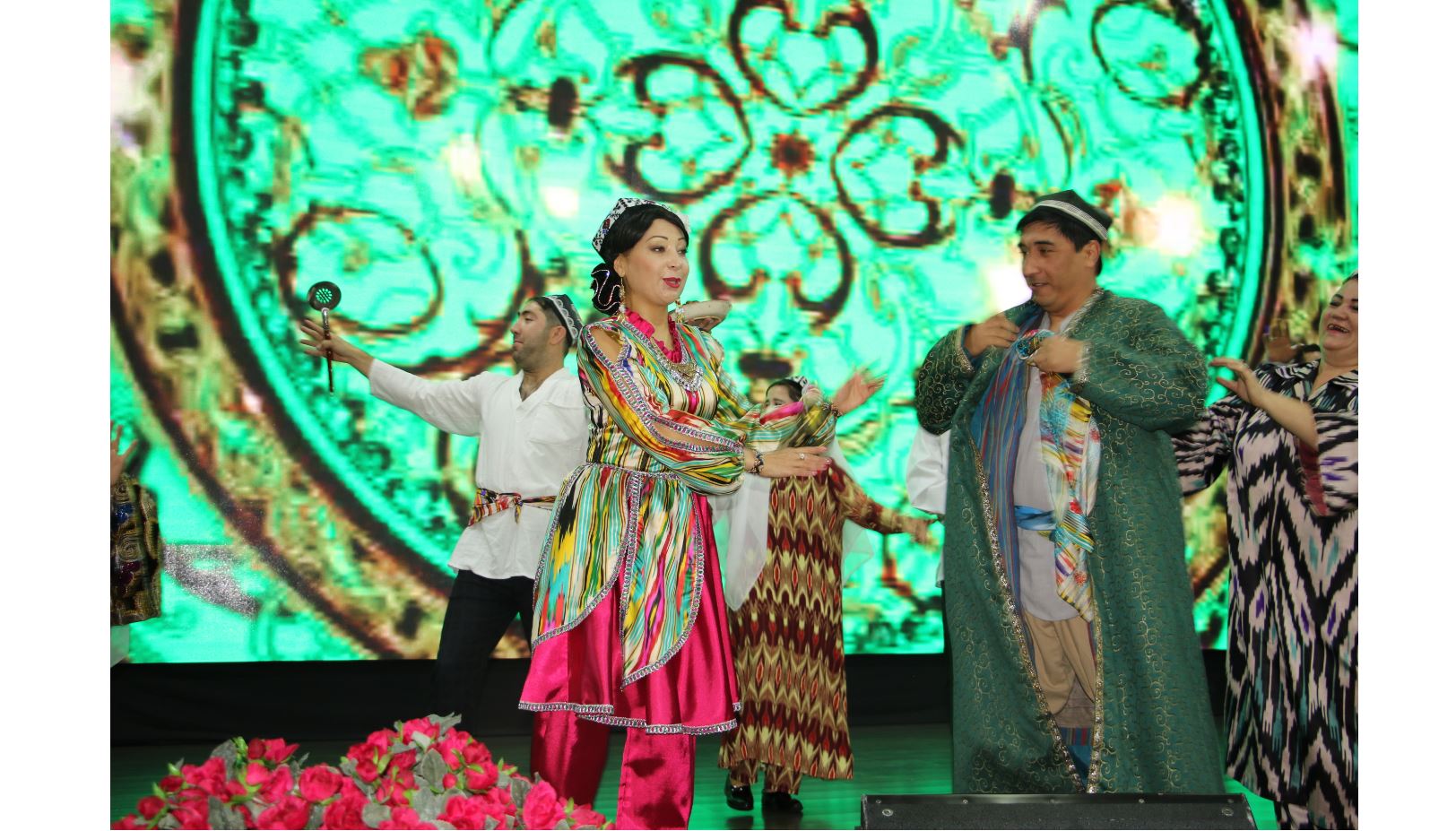 О́zbek etnosynyń mádenı kúni atalyp ótti