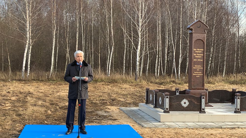 Reseıde qazaq sultany Oraz-Muhammedke eskertkish taqta ornatyldy