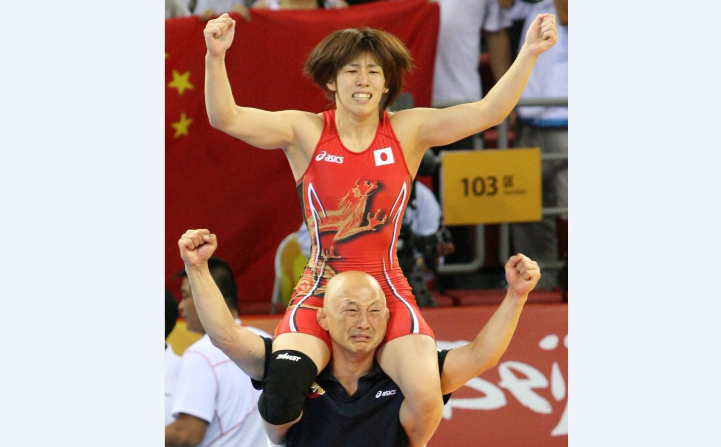 Áıelder kúresinen álem kýbogynyń ıegeri anyqtaldy