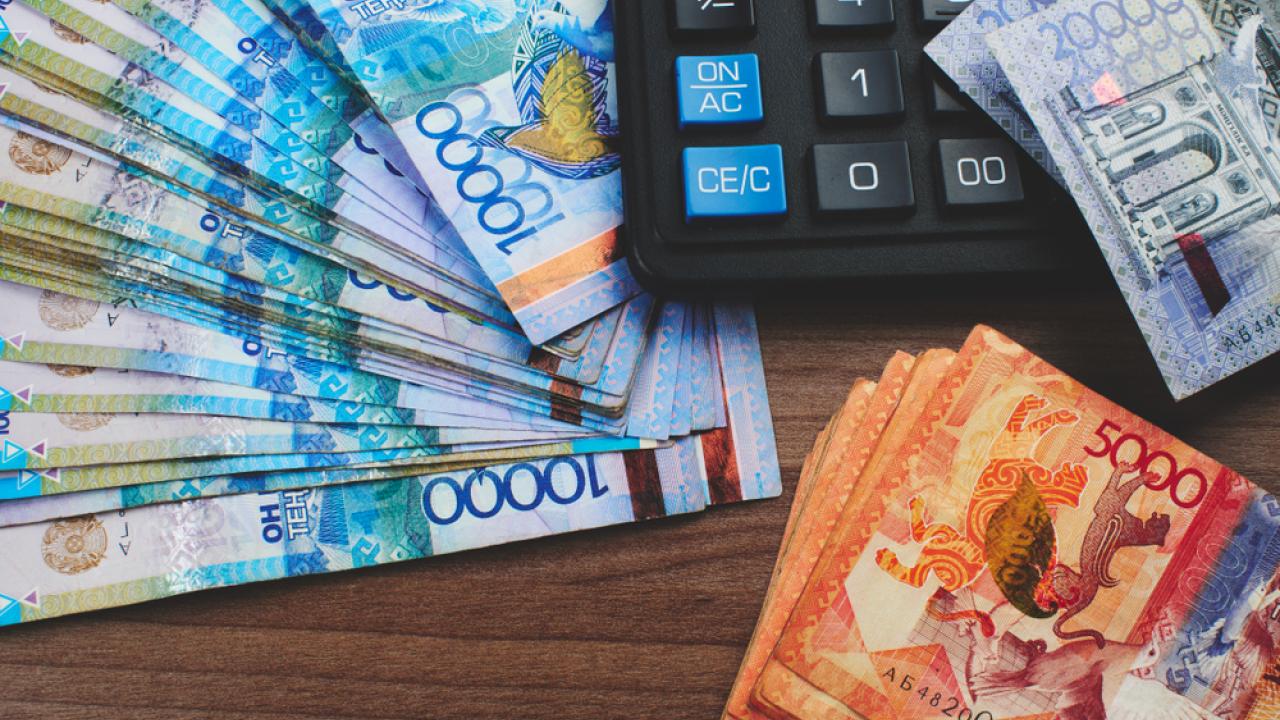 Bıyl balalary bar otbasylarǵa 162 mlrd teńgeden astam qarajat tólendi