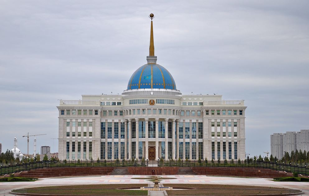 Memleket basshysy Birikken Arab Ámirlikteriniń Prezıdentine kóńil aıtty