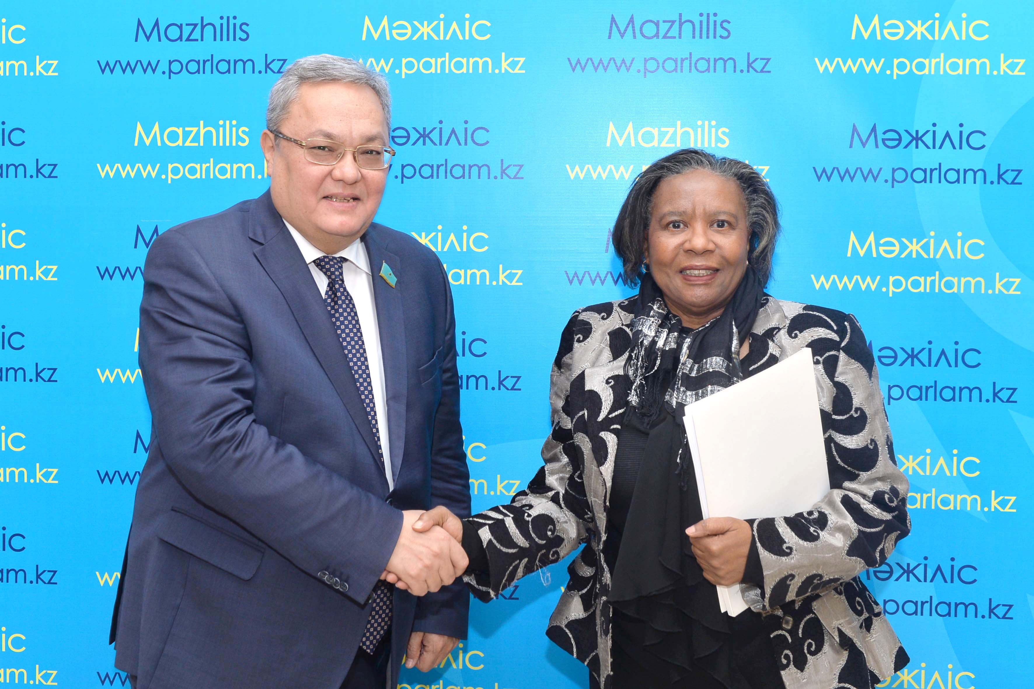 Májiliske Ońtústik Afrıka Respýblıkasynyń Qazaqstandaǵy Tótenshe jáne О́kiletti Elshisi keldi