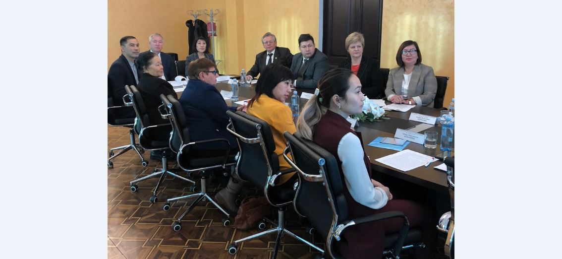 Qostanaıda jas arhıvshilerdiń birinshi forýmy forýmy ótti