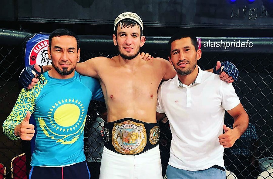 ASA juldyzdary Alataý baýraıynda aıqasady