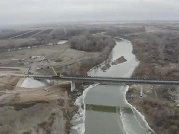 Soltústik Qazaqstanda jańa kópir iske qosyldy