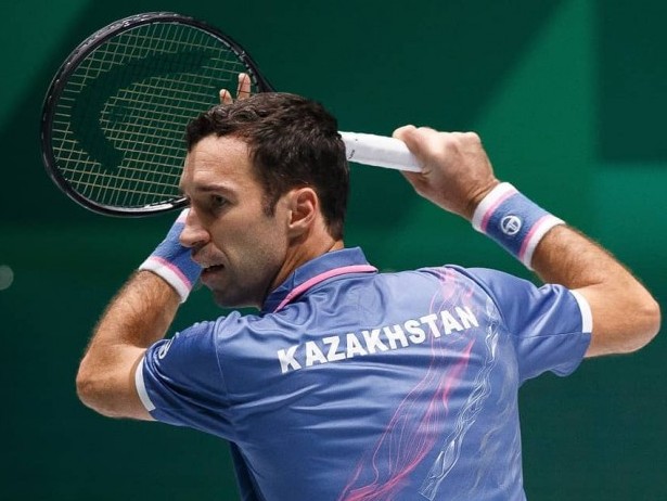 Tennıs: Devıs kýbogyn jeńispen bastadyq