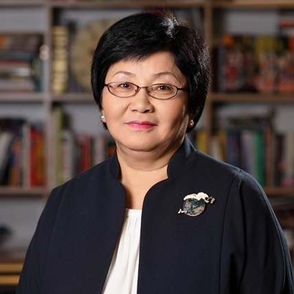 Roza Otynbaeva: Almatyny Bishkekten bólip-jaryp qaraǵym kelmeıdi