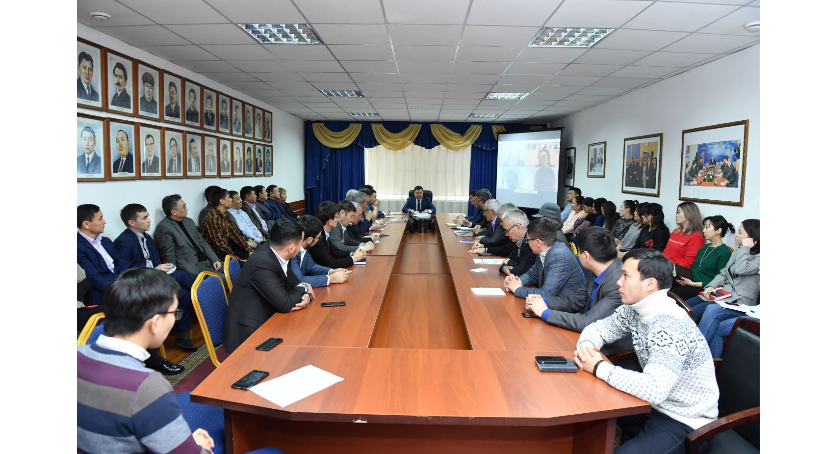 Jaqsy dástúr jalǵasa beredi